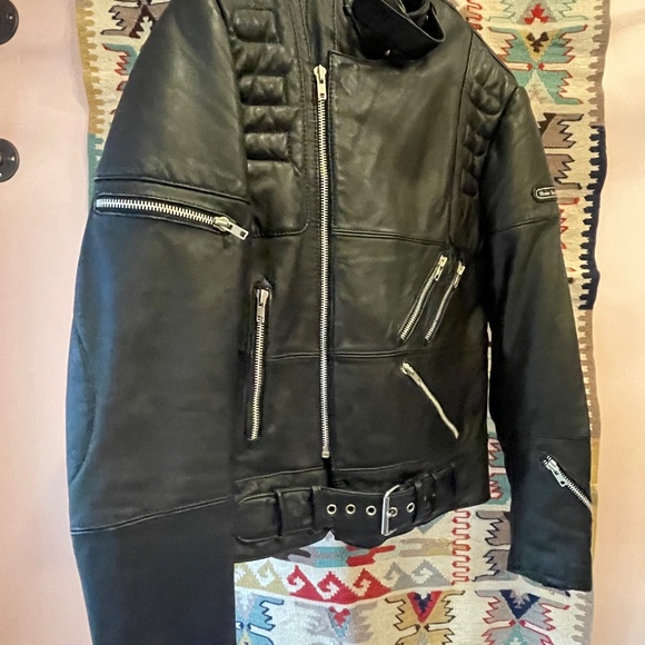Motorcycle Jacket - Picture 4 of 6